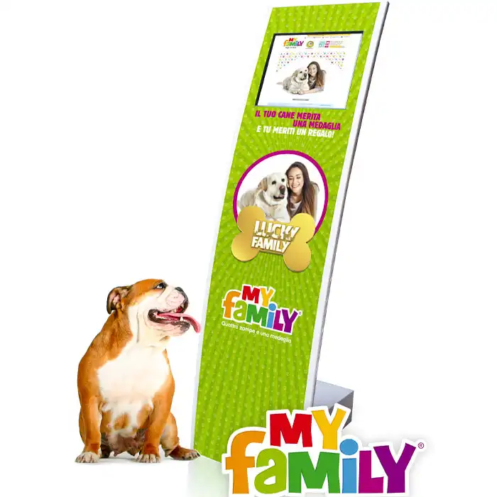 Promotional multimedia totem for My Family