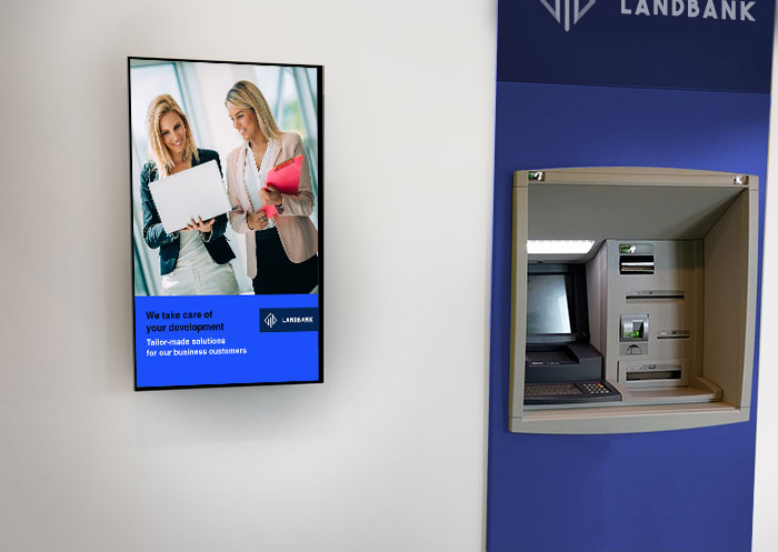 digital signage software for banks