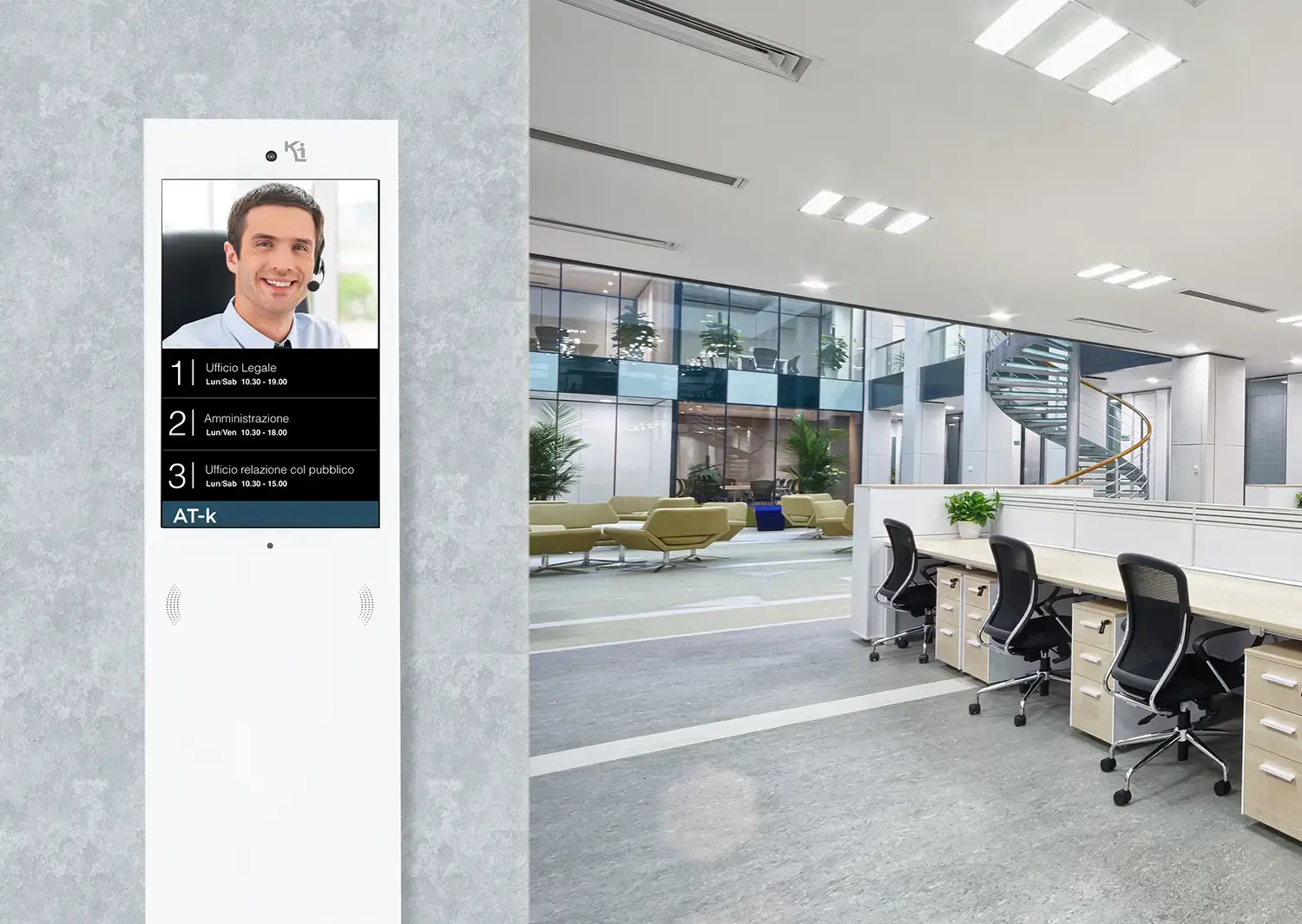 corporate digital concierge su totem interattivo