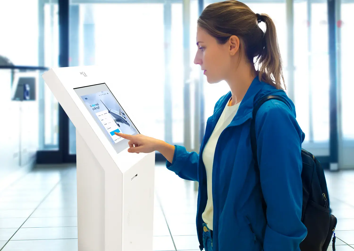 chiosco multimediale antivandalico per internet point pubblico