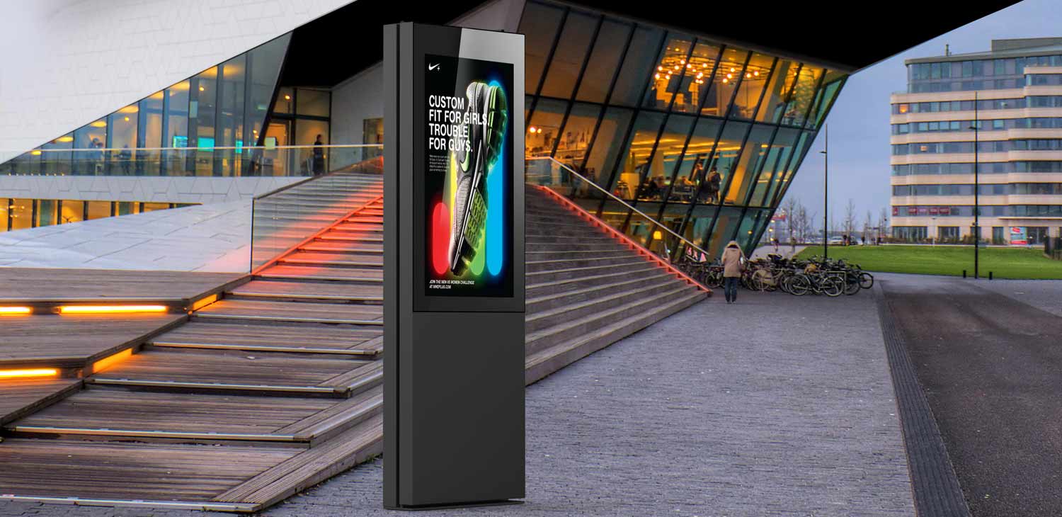 vandal-proof outdoor advertising digital signage totem