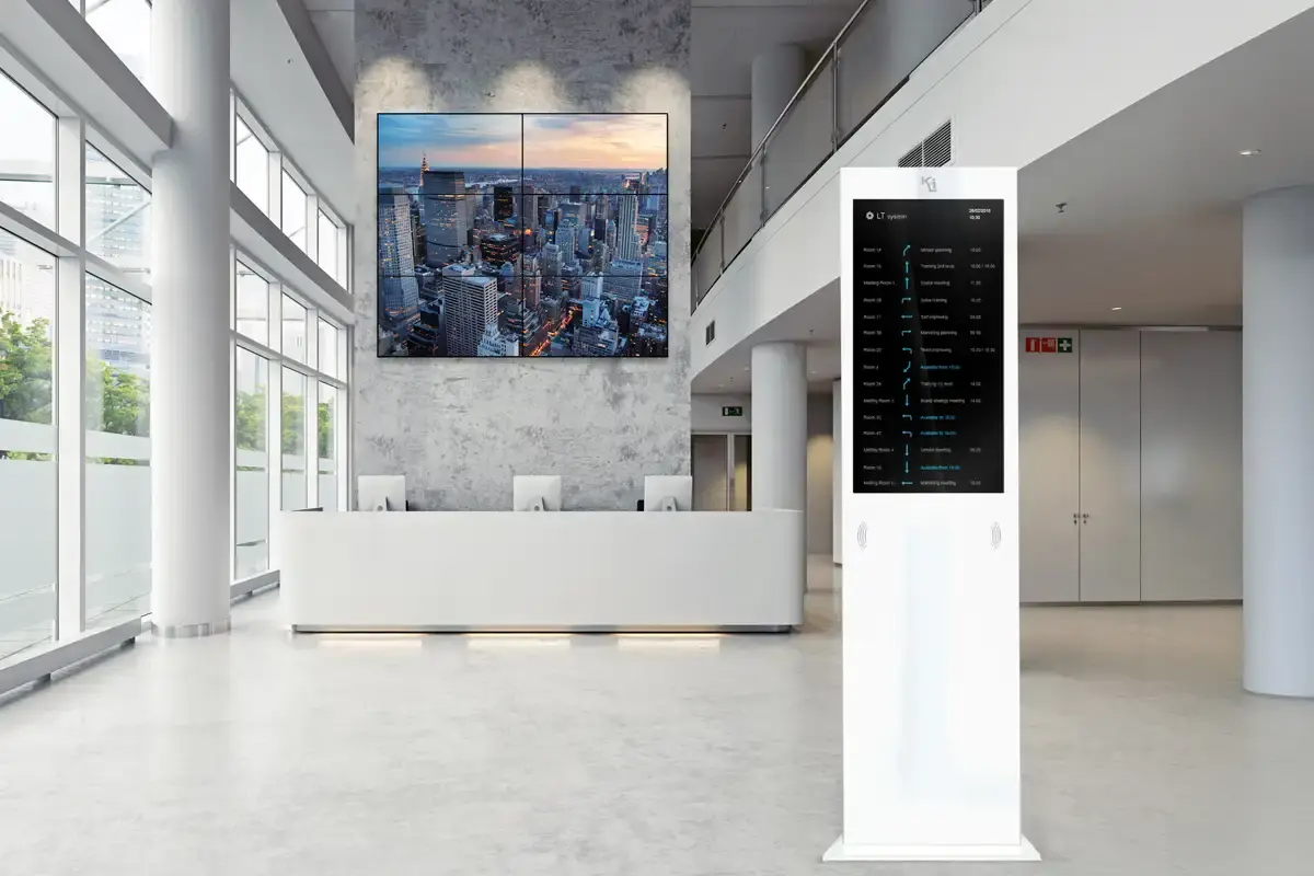 totem multimediale digital signage